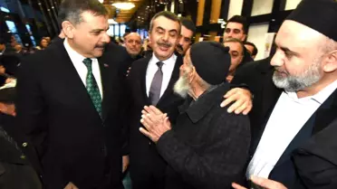 Bakan Çiftçi ve Bakan Tekin, Erzurum'da 4 bin kişiyle iftarda buluştu