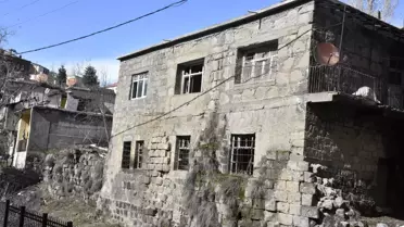 Bitlis'te Tarihi Yapılar Yıkılıyor