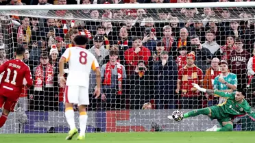 Tam 16 kurtarış! Uğurcan Çakır daha ne yapsın?