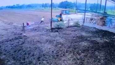 Toprak işleme makinesine sıkışan 11 yaşındaki Mehmet öldü, babası başında sinir krizi geçirdi