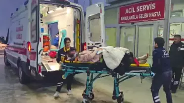 Adana'da yolcu otobüsü devrildi