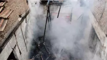 Alevler evi sardı, mahallede panik yaşandı