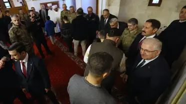 Bakan Güler Bayram Namazını Hatay'da Kıldı