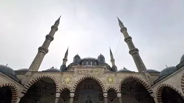 Selimiye Camisi’nde İlk Bayram Namazı