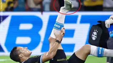 Süper Lig'in eski yıldızı ayağını kırdı 