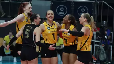 VakıfBank, Final-Four'a Yükseldi