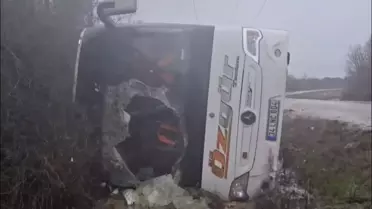 Çataca'da Otobüs Devrildi