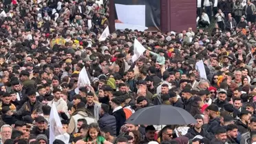 Diyarbakır'da Nevruz Kutlamalarına Yoğun İlgi