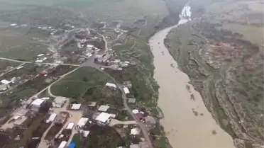 Diyarbakır'da Ambar Çayı taştı, tarım arazilerini su bastı