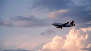 Nairobi'de Uçak Pistten Çıktı