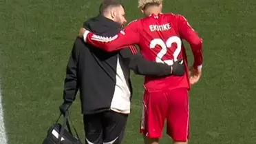 Maça başlar başlamaz kabusu yaşadı! Liverpool'a Ekitike şoku