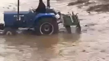 Nusaybin'de Sağanak Yağış Hayatı Olumsuz Etkiledi