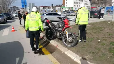 Malatya'da Trafik Kazası: 1 Yaralı, Motosiklet Sürücüsü Kaçtı