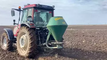 Adilcevaz'da Arpa Ekim Sezonu Başladı