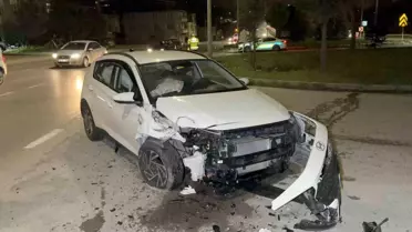 Samsun'da İkici Kaza: 2 Yaralı