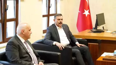 Bakan Çiftçi, Kızılcahamam İlçe Emniyet Müdürlüğü'nü ziyaret etti