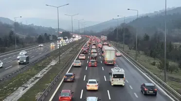 Bolu Geçişinde Bayram Traffik Yoğunluğu