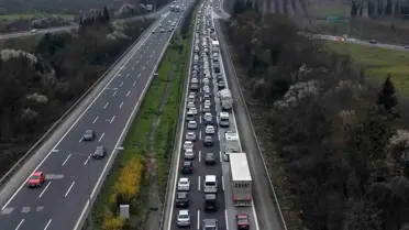 Bayram Dönüşü Düzce'de Trafik Yoğunluğu