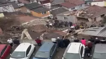 FATİH'te Doğal Gaz Patlaması: İki Bina Çöktü