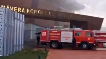 Gaziantep Üniversitesi'nde korkutan yangın: Milyonlarca liralık zarar oluştu