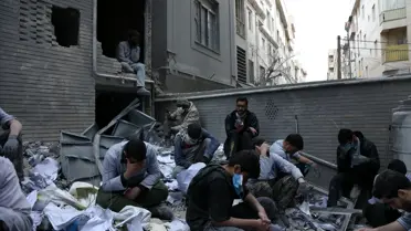 İran'da Sivil Yerleşimlere Saldırı: 80.000'den Fazla Hedef