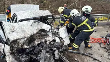 Isparta'da Feci Kaza: Nişanlı Çift Hayatını Kaybetti