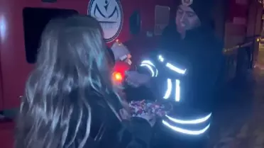 Kars'ta İtfaiye Ekipleri Kapıyı Açtı