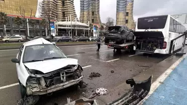 Kartal'da Zincirleme Kaza: 3 Yaralı