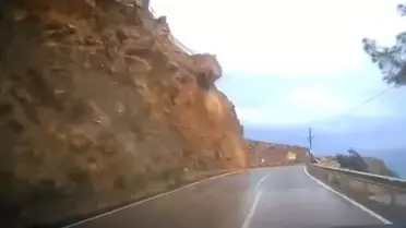 Mersin'de Cip Heyelan Altında Kaldı