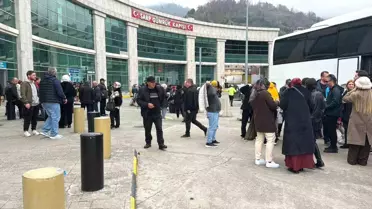 Sarp Sınır Kapısı'nda Bayram Yoğunluğu