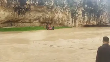 Adıyaman'da sel sularına kapılıp, mağaraya sığınan 4 çiftçi kurtarıldı