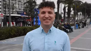 Türker Adakale'den Uganda'da Kütüphane Kuruldu