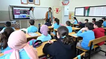 Başkan Altay: '31 ilçede 165 bin öğrencimize tasarruf ve milli teknoloji hamlesi bilinci kazandırıyoruz'