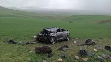 Beşiri'de Uçurumdan Düşen Araçta Sürücü Ağır Yaralandı