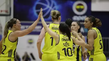 Fenerbahçe Opet, Çimsa Mersin'i Yendi