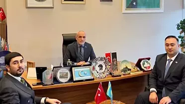 Cumhurbaşkanı Başdanışmanı Topçu, Kazakistan Halk Asamblesi Yardımcısı Akhmetov ile görüştü