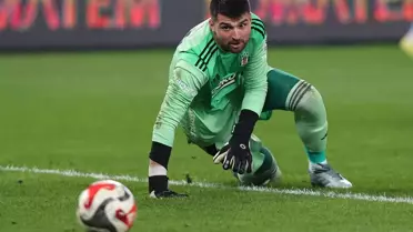 Ersin Destanoğlu'nun Beşiktaş ile sözleşme yenilemek için bir şartı var