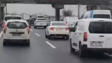 Esenyurt'ta Ticari Araç Yangını