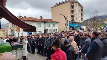 Nişanlı Çift Kaza Kurbanı Oldu