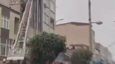 Küçükçekmece'de Yangın