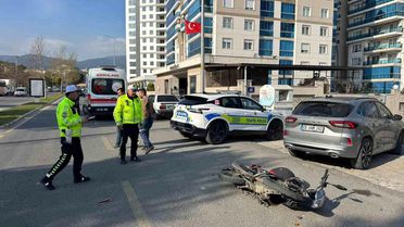 Söke'de Trafik Kazası: Motosiklet Sürücüsü Yaralandı