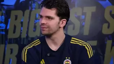 ''Biz Allah yolundan giden Müslümanız'' diyen Tarık Biberovic idolünü açıkladı