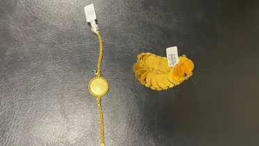 İkiz Kız Kardeşler Kuyumcudan Hırsızlık Yaptı