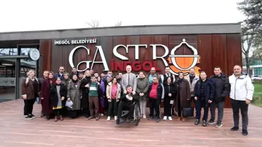 Alper Taban, Engelsiz Yaşam Merkezi öğrencileriyle kahvaltıda buluştu