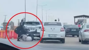 Diyarbakır'da trafikte yol verme kavgası kamerada