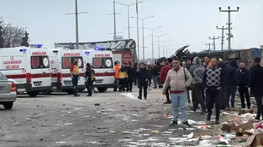 Fren sisteminde arıza olduğu iddia edilen kamyon, 4 araca çarptı: 19 yaralı