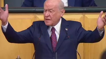 Bahçeli'den parti grubunu ayağa kaldıran sözler: Asıl rejim değişikliği o ülkede olmalıdır