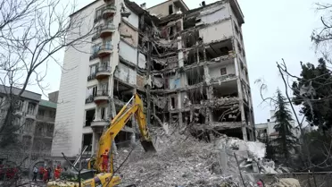 Kremlin: İran ile Barışçıl Çözüm Umudu