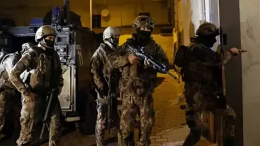 Terör örgütü propagandası ve izinsiz gösteri yapan 170 kişi gözaltına alındı