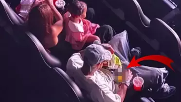 Ailesiyle sinemaya gidip kumar oynadı